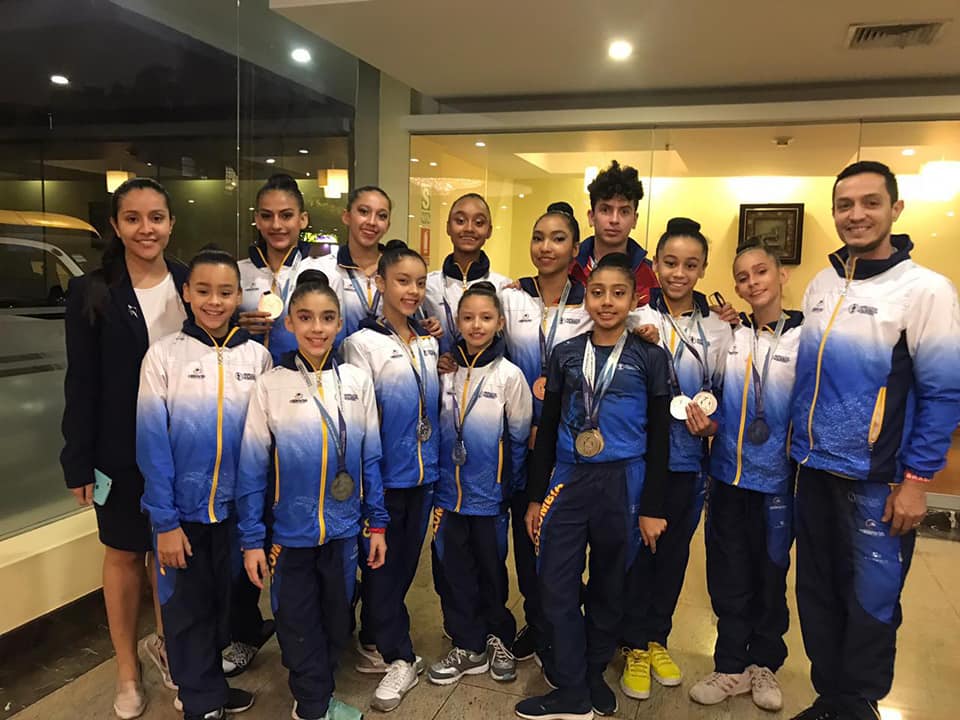 14 Medallas en el Campeonato Sudamericano Grupo de edades y Junior de Gimnasia Rítmica